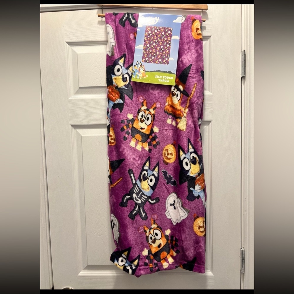 Bluey Halloween Blanket